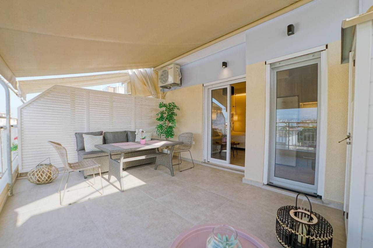 Loutraki Pinky Pearl Apartment Exterior photo